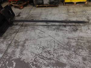 lot 25 image: Cascade 8 Carpet Pole Forklift Attachment