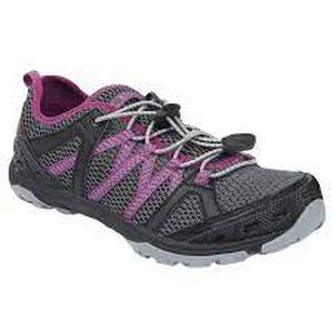 Womens Cedar Rapids Hiking Shoe  BlackBerry Size 10