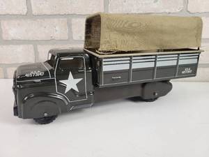 lot 353 image: Vintage MARX US ARMY Pressed Steel Truck w Canvas Top