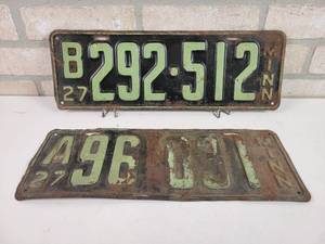 lot 362 image: (2) 1927 Minnesota License Plates