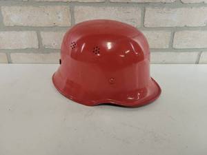 lot 385 image: German WW2 Era Fire Fighters Helmet - Marked Feuerwehr Jockgrim