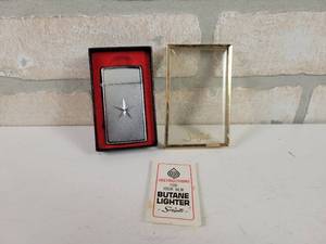 lot 430 image: Vintage Scripto Butane Lighter w Original Box