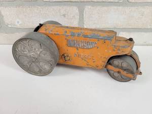 lot 461 image: HUBLEY Diecast Diesel Roller Toy