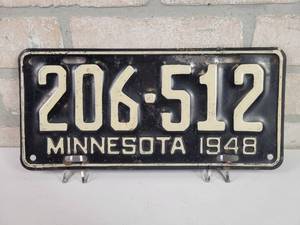 lot 471 image: 1948 Minnesota License Plate