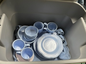 Dinnerware Set