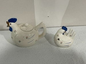 Vintage Otagirl Teapot and Creamer