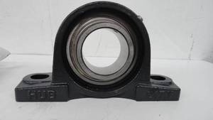 lot 5 image: Hub City 2 316 - 2 Bolt Set lock Bearing Pillow Block