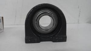 lot 15 image: Hub City - 1 Bearing Pillow Block