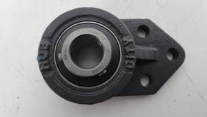 lot 40 image: Hub City 34 Flange bearing set screw Lock SPLFR250OURWX 34