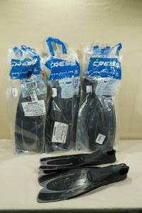 lot 256 image: 4 Pairs Cressi Swim Fins -Sizes 3738, 4142, 4344, 4546