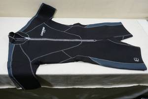 lot 263 image: Cressi Lido Mens 2mm Wet Suit -Xlarge5