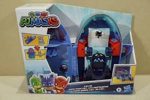 lot 270 image: PJ Masks Head Quarters Toy