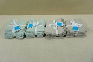 lot 303 image: 4- Six Packs Room Essentials Washcloths -GreyMint