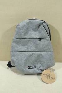 lot 70 image: Fitkicks Latitude Sling Bag -Grey