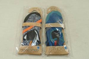 lot 72 image: 2 Pairs Mens Fitkicks -Size Small