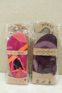 lot 75 image: 2 Pairs Womens Fitkicks -Size Small