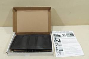 lot 79 image: Show-N-Go Retractable License Plate