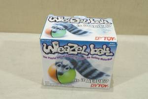 lot 124 image: Weazel Ball Pet Toy