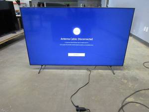 lot 964 image: Samsung - 65 Class 7 Series LED 4K UHD Smart Tizen TV ModelUN65TU7000FXZA