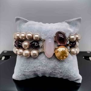 Chic Fashion Estate Bracelet with Multiple Type of Materials