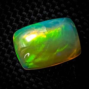 2.95 Carat Natural Welo Opal Gemstone