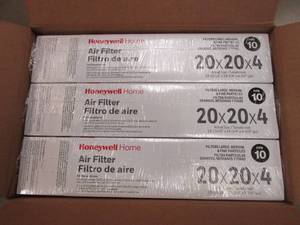 lot 174 image: Pack of 3 - Honeywell Home 20 x 20 x 4 Pleated MERV 12 - FPR 10 Air Filter