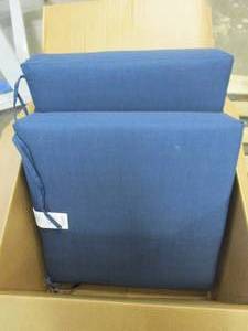 lot 218 image: SET OF 2 - ARDEN SELECTIONS 24 in. x 24 in. Outdoor Lounge Chair Cushion in Sapphire Blue Leala