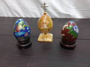 lot 7 image: Cloisonne Eggs