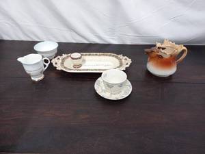 lot 74 image: Collection Of China