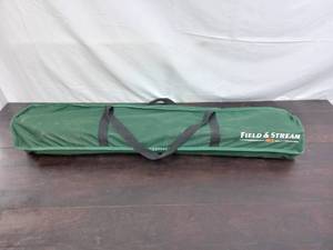 lot 88 image: Field And Stream Cot