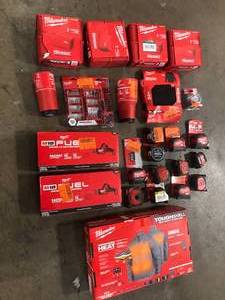 lot 15 image: Mix lot of Milwaukee Tools, Small Hardware, Utilities, Customer returns, Review all pictures