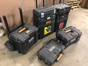 lot 21 image: Mix lot of Black Storage Boxes, Customer returns, Review all pictures