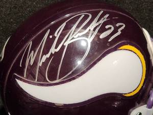 lot 8 image: Minnesota RB Michael Bennett Autographed Mini Helmet