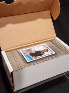lot 12 image: 1988 Topps Football Hand Collated Set