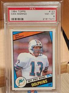 lot 31 image: 1984 Topps Football Hand Collated Set