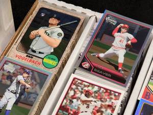 lot 67 image: Over 3000 Assorted Baseball Cards