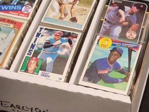 lot 69 image: Over 3000 Assorted Baseball Cards