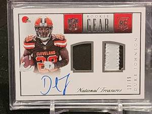 lot 95 image: (5) Assorted Football Cards