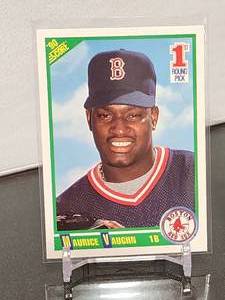 lot 116 image: 1990 Score Baseball Hand Collated Album Card Set