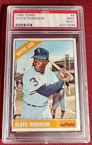 1966 Floyd Robinson Card - PSA 9