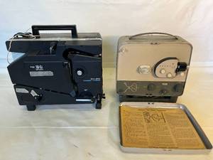 lot 30 image: 2 movie projectors  ELMO and Kodak