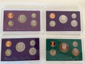 lot 84 image: U.S. Mint Proof Sets - lot of 4  1988199219931994 in beautiful conditionboxed