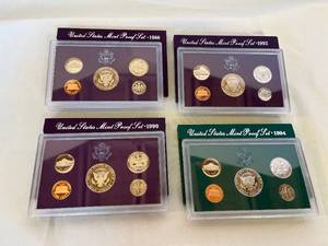 lot 87 image: U.S. Mint Proof Sets - lot of 4  1988199019921994 in beautiful conditionboxed