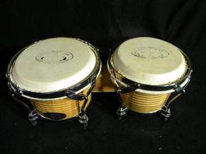 GP Percussion Pro Series 6 & 7 Inch Tunable Wood Bongos, Natural