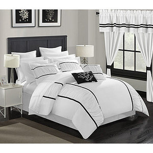 Looks New Chic Home Design Mayan 24-Pc. Bedroom Set - Queen