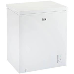 Brand new BLACKDECKER 5.1 Cu. Ft. Chest Freezer (dented)