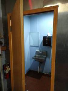 Small Restroom Contents
