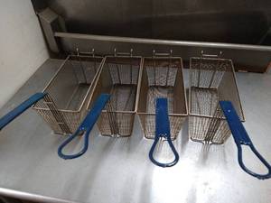 4 Deep Frying Baskets