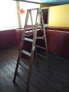 Wooden Step Ladder