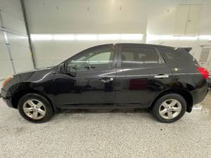 2010 Nissan Rogue - AWD - 1 OWNER